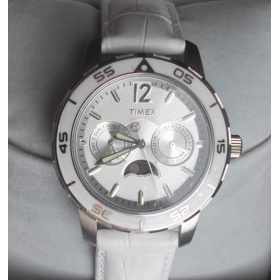 Женские часы Timex SL Sunmoon Tx2n080