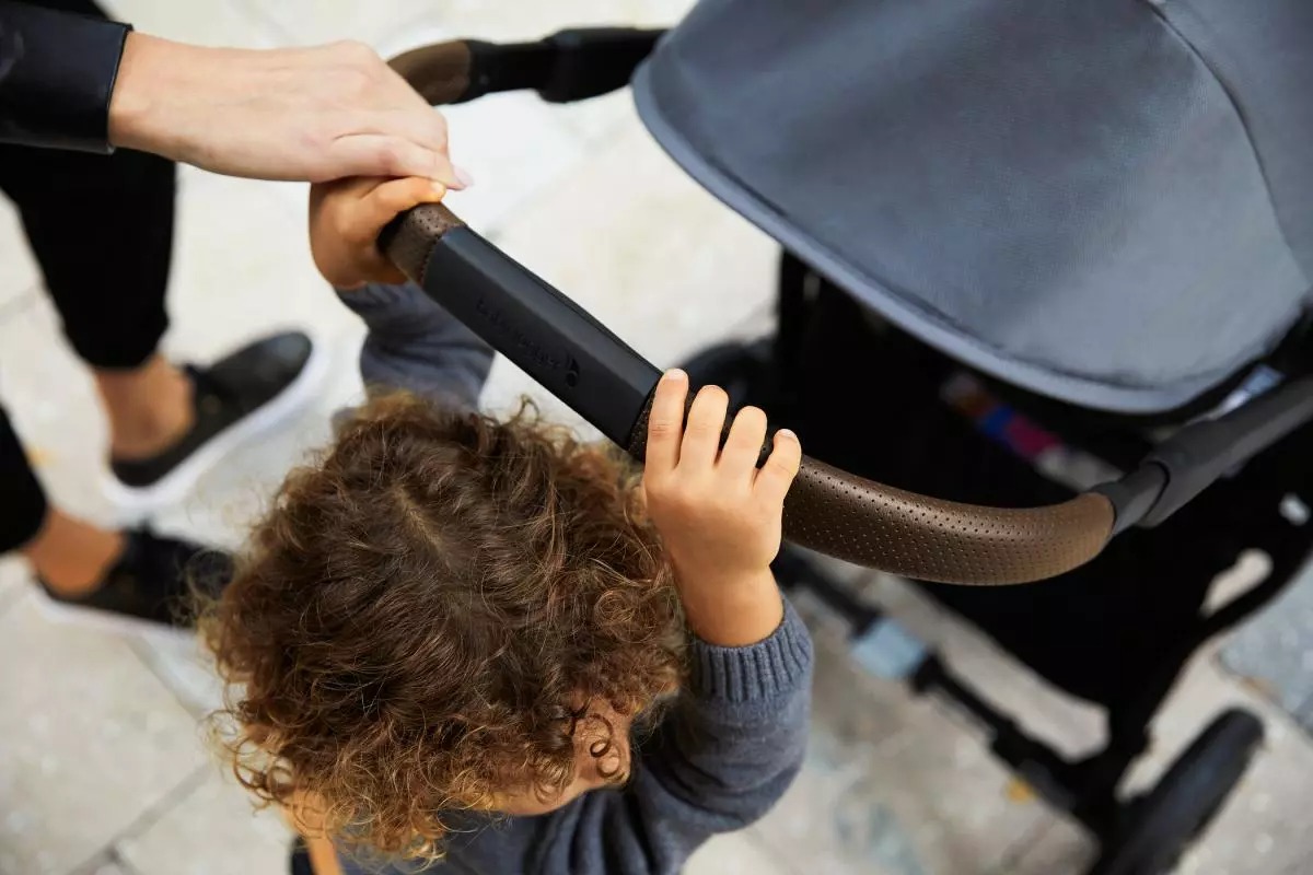 Прогулочная коляска Baby Jogger City Select 2