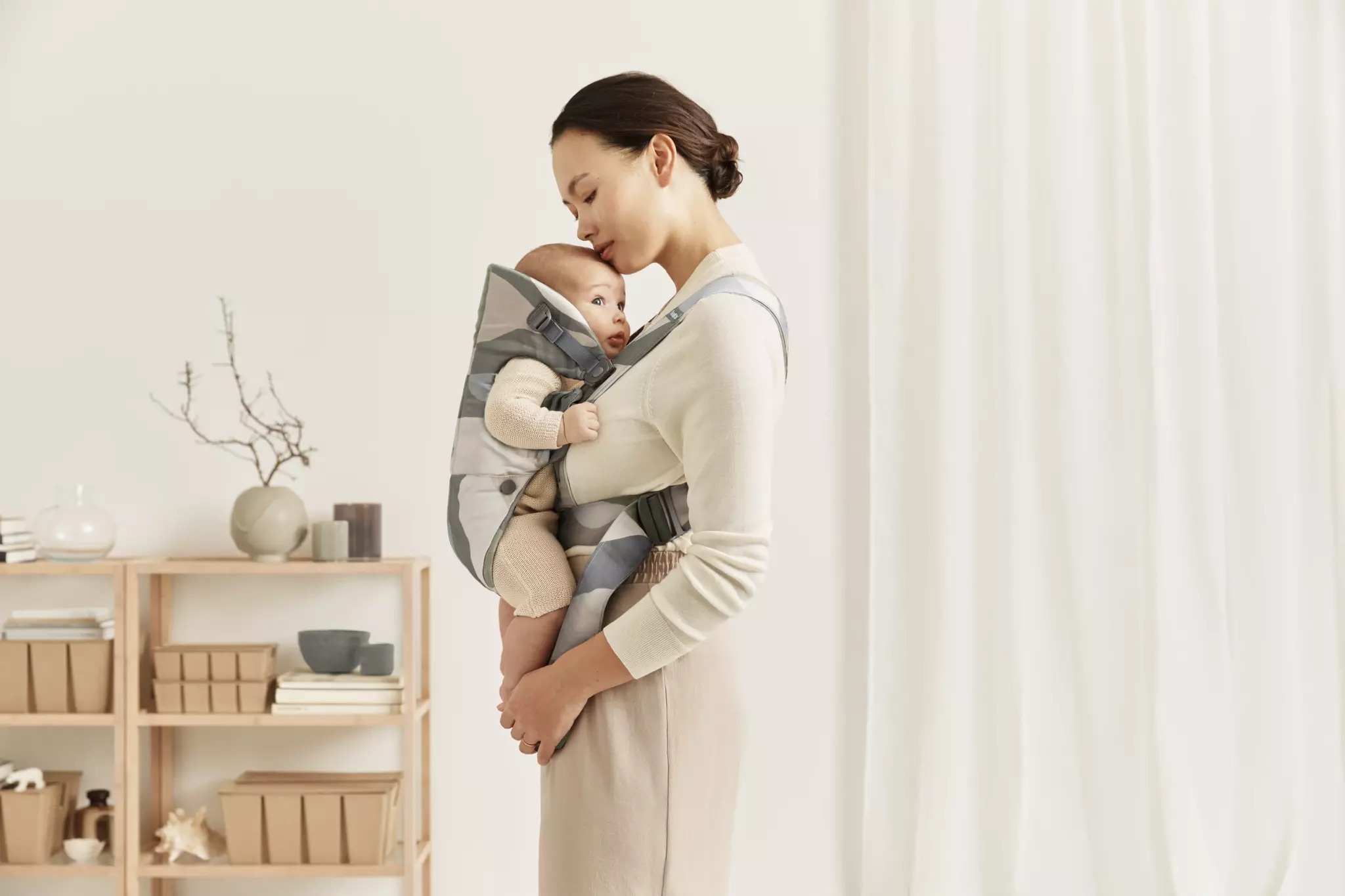 Кенгуру-переноска BabyBjorn Mini Cotton
