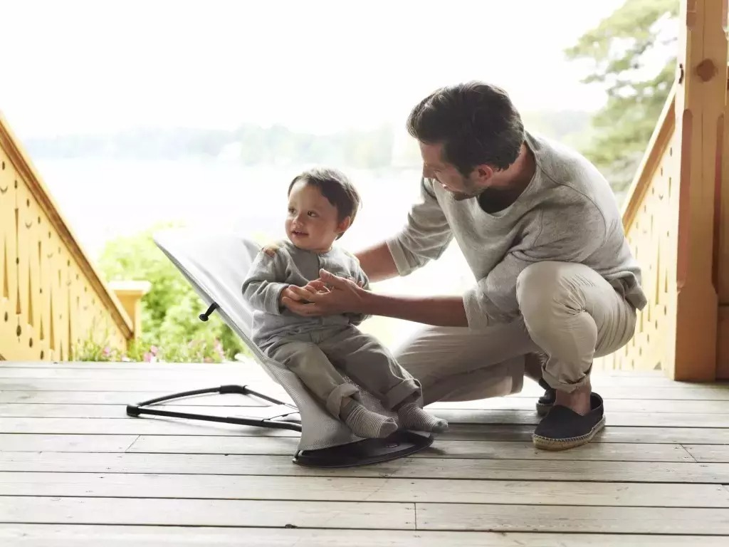 Кресло-качалка BabyBjorn Balance Soft Mesh