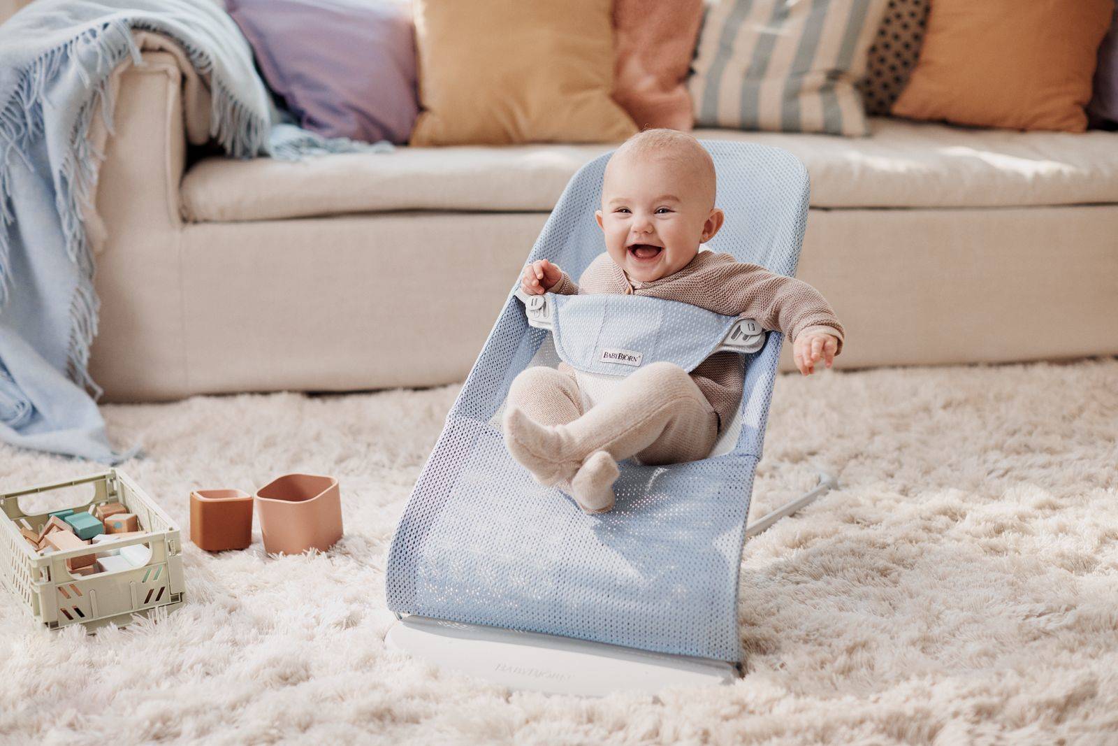 Кресло-качалка BabyBjorn Balance Soft Mesh