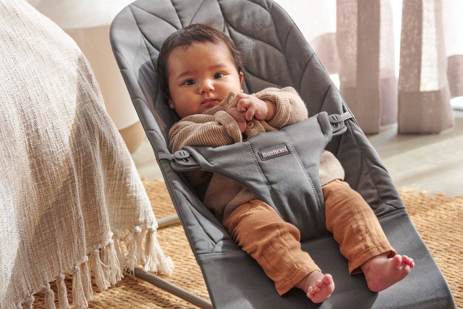 Кресло-качалка BabyBjorn Bliss Cotton