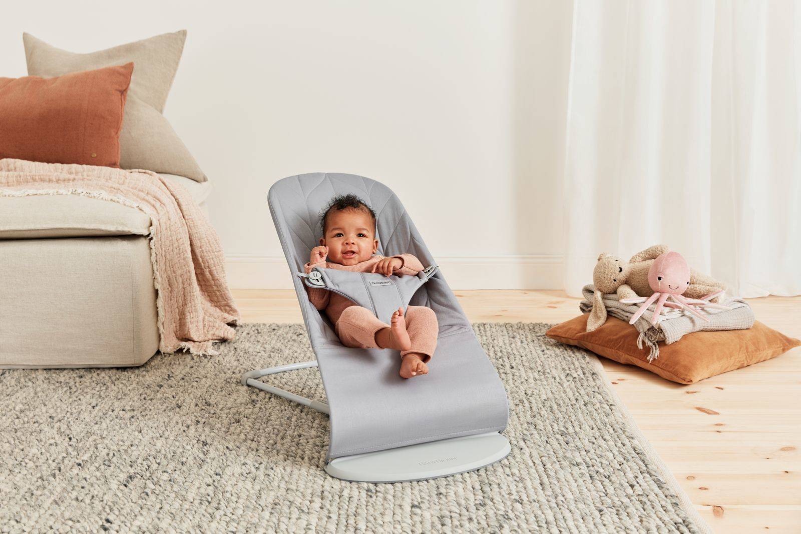 Кресло-качалка BabyBjorn Bliss Cotton