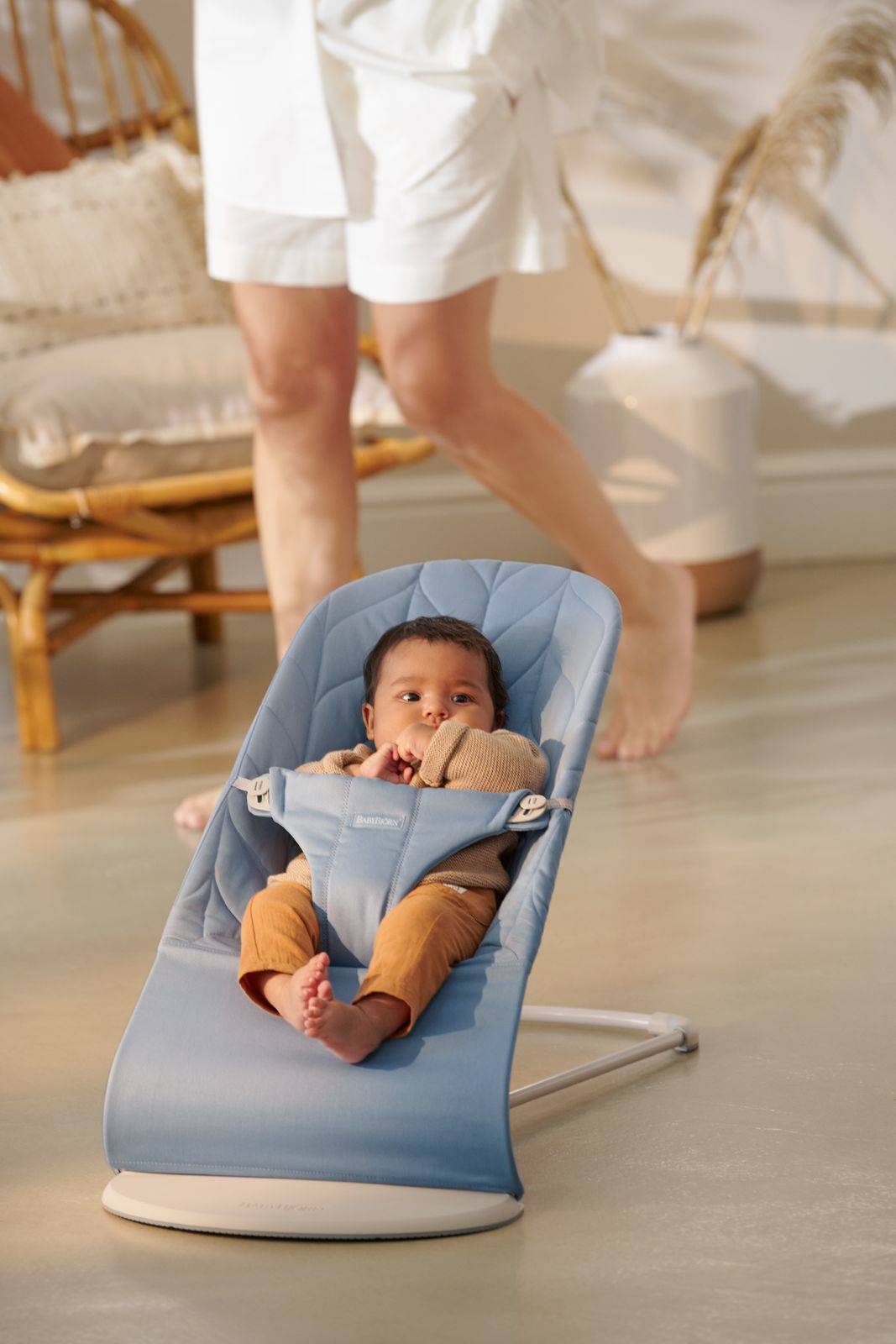 Кресло-качалка BabyBjorn Bliss Cotton
