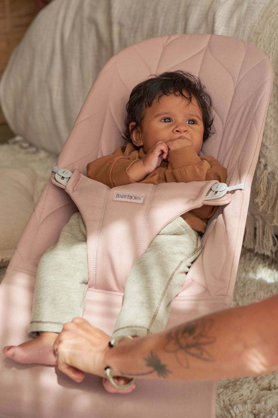 Кресло-качалка BabyBjorn Bliss Cotton
