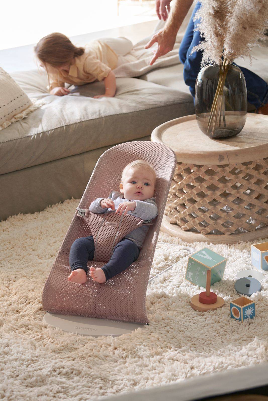 Кресло-качалка BabyBjorn Bliss Mesh