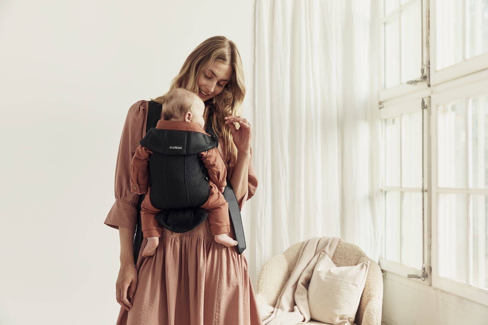 Кенгуру-переноска BabyBjorn Mini 3D Mesh