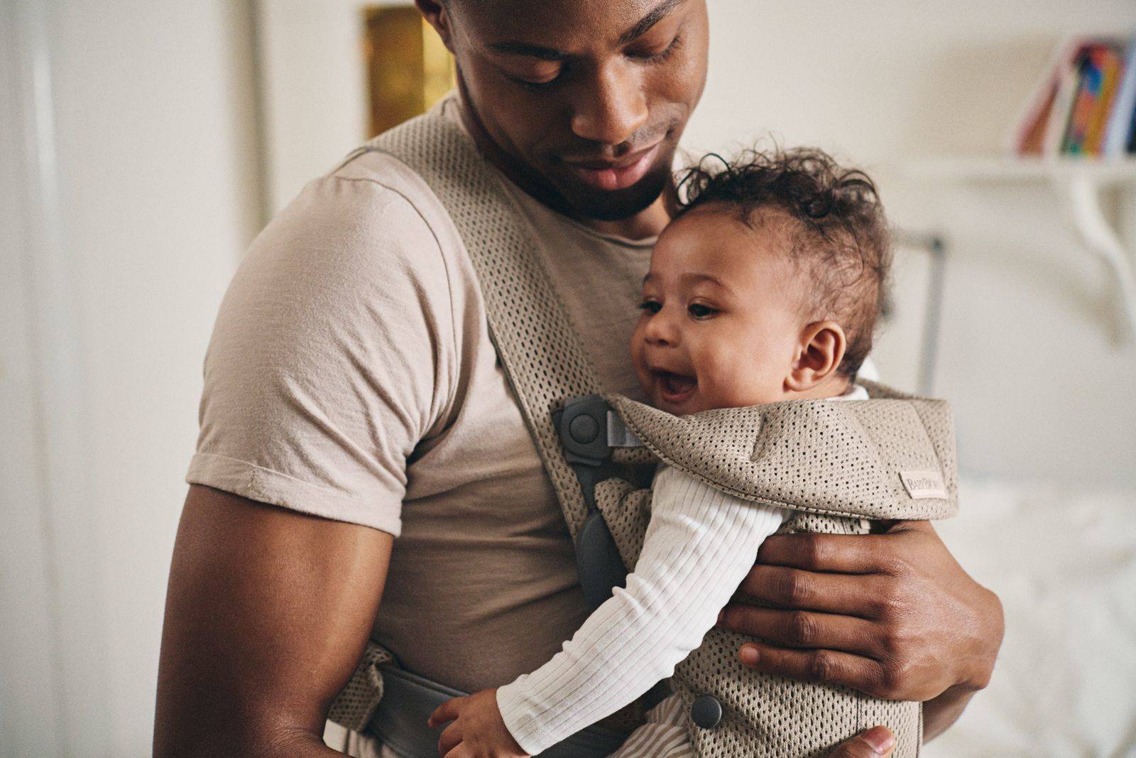 Кенгуру-переноска BabyBjorn Mini 3D Mesh