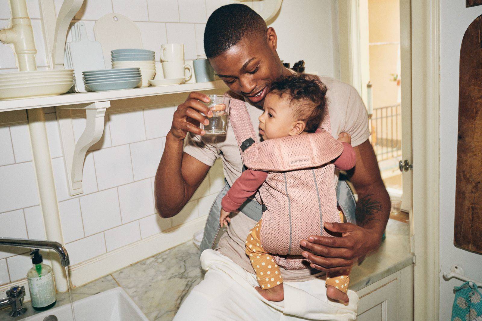 Кенгуру-переноска BabyBjorn Mini 3D Mesh