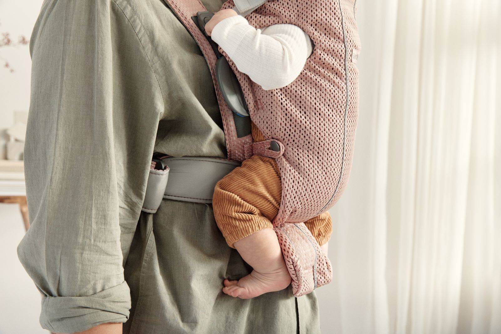 Кенгуру-переноска BabyBjorn Mini 3D Mesh