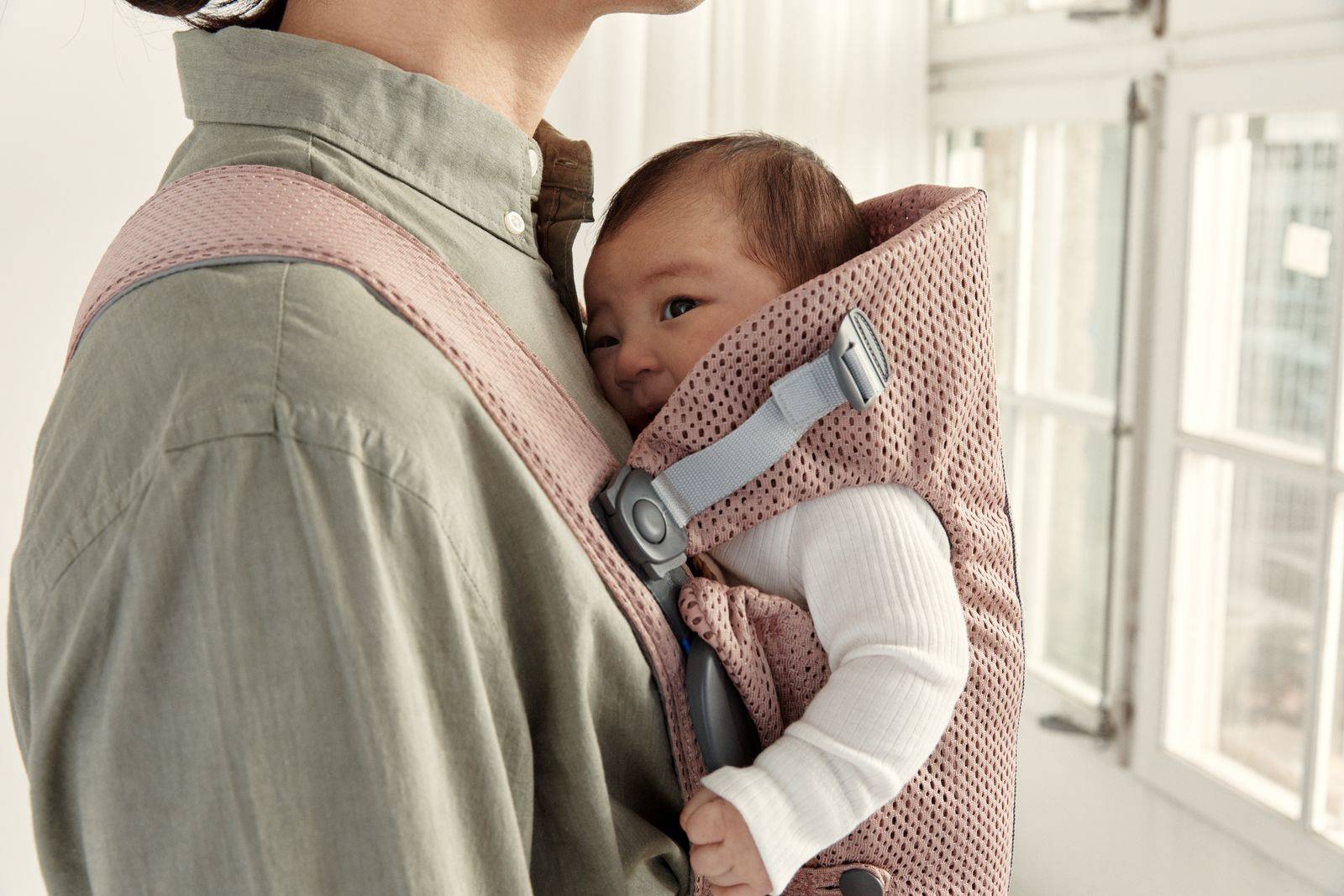 Кенгуру-переноска BabyBjorn Mini 3D Mesh