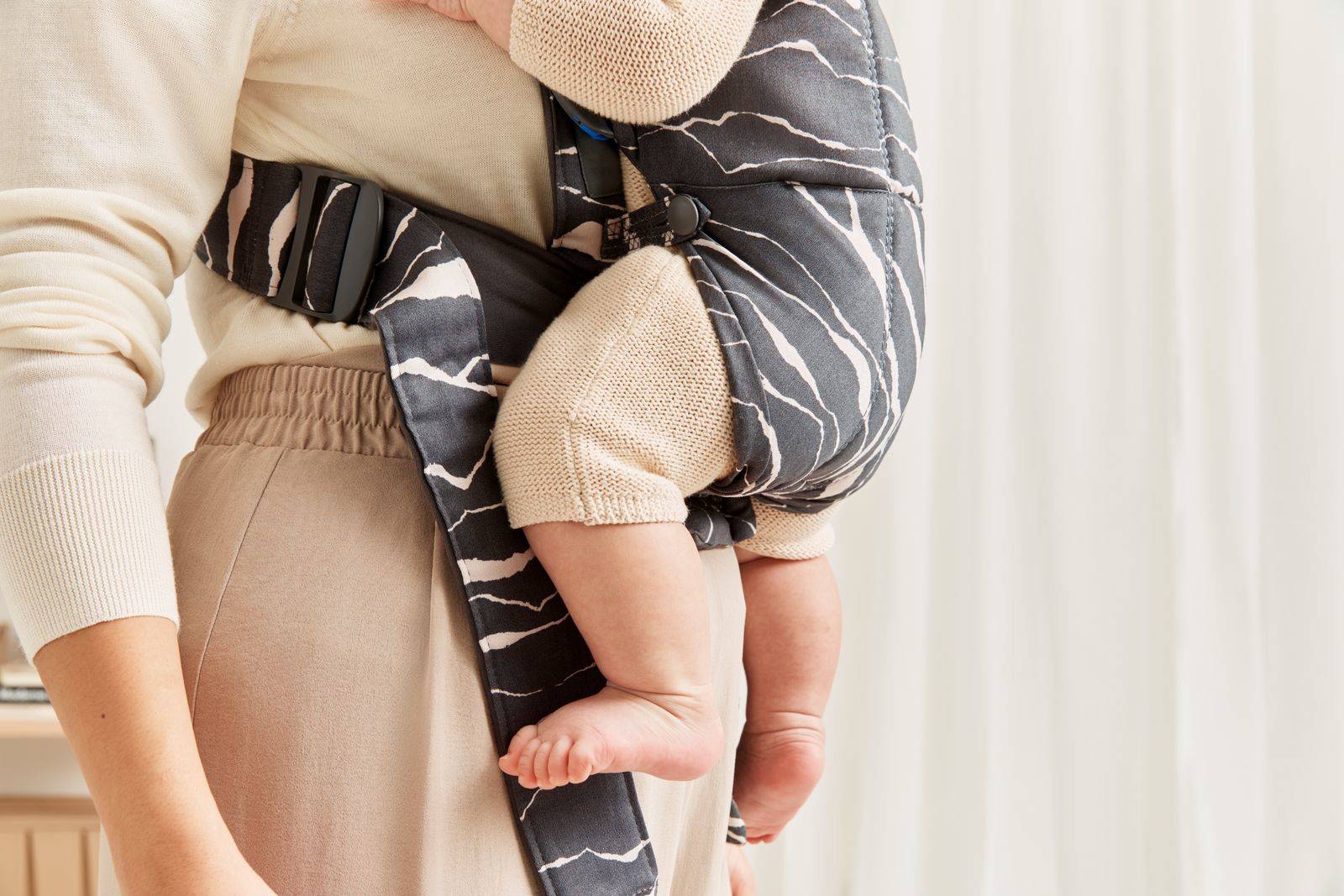 Кенгуру-переноска BabyBjorn Mini Cotton