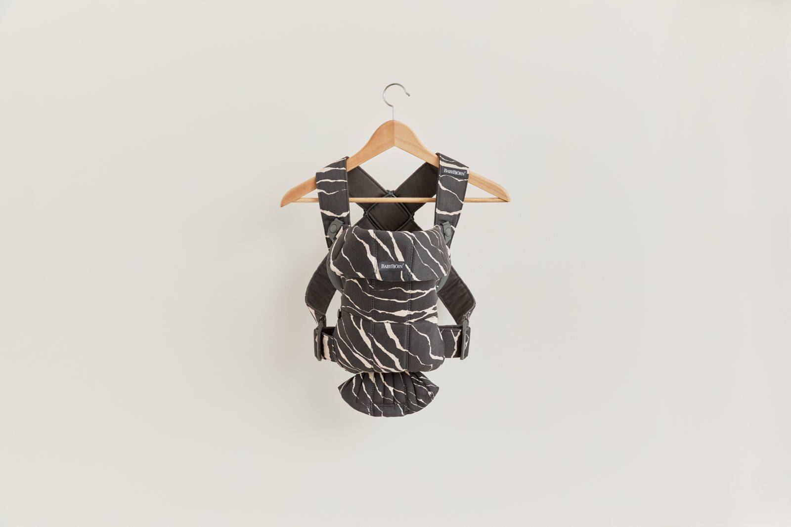 Кенгуру-переноска BabyBjorn Mini Cotton