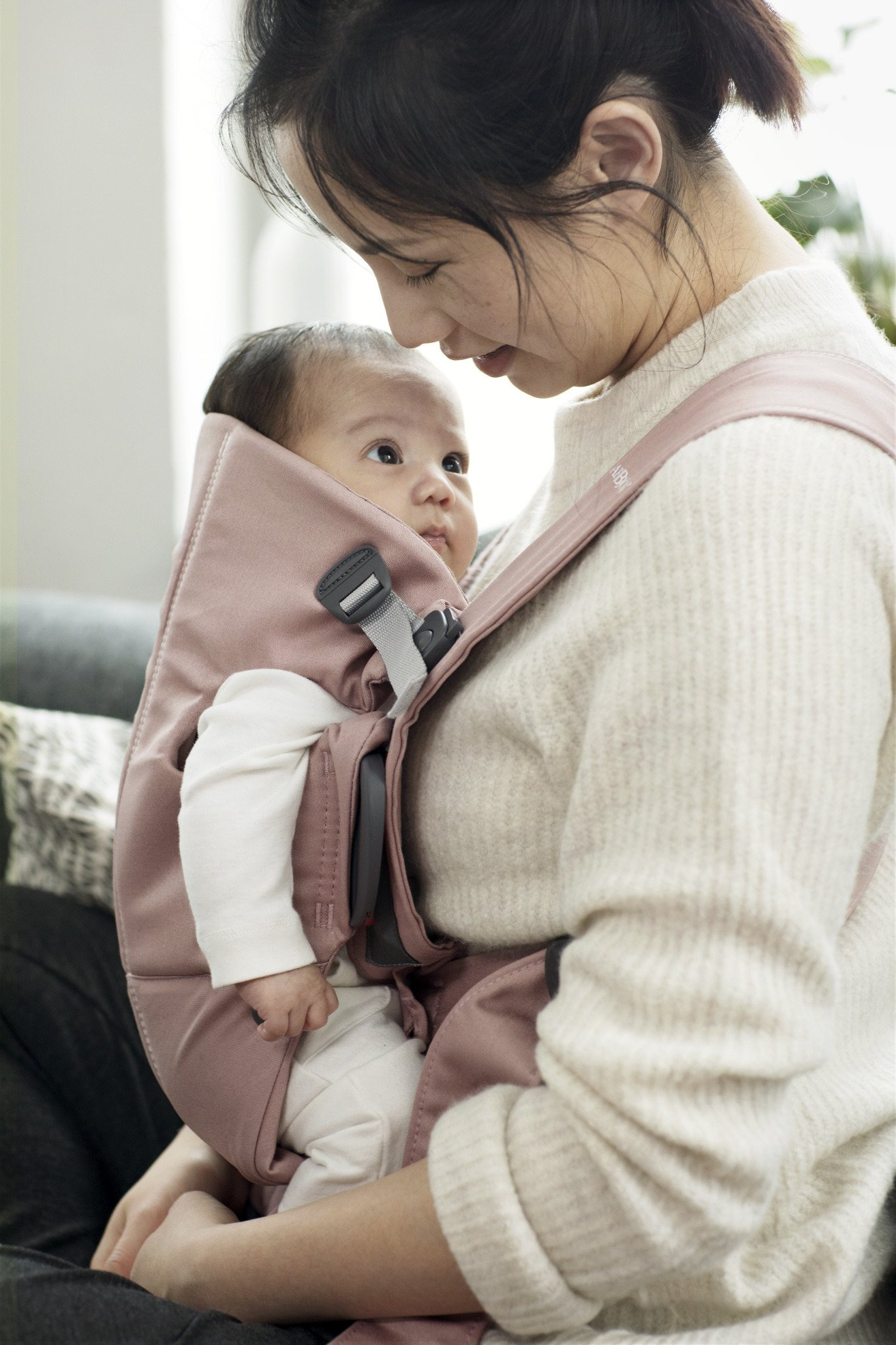 Рюкзак-кенгуру BabyBjorn Mini Woven