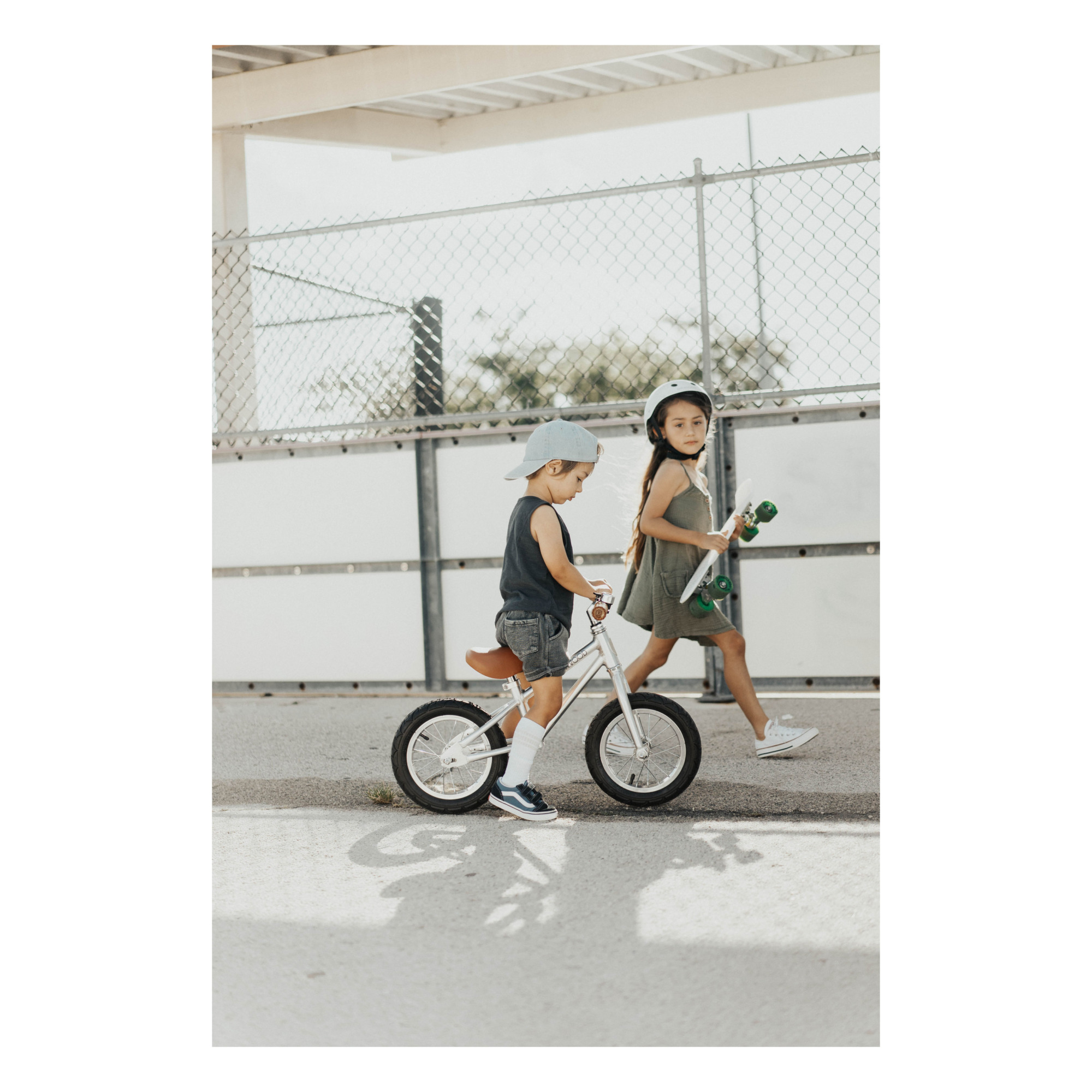 Детский беговел Banwood First Go Chrome