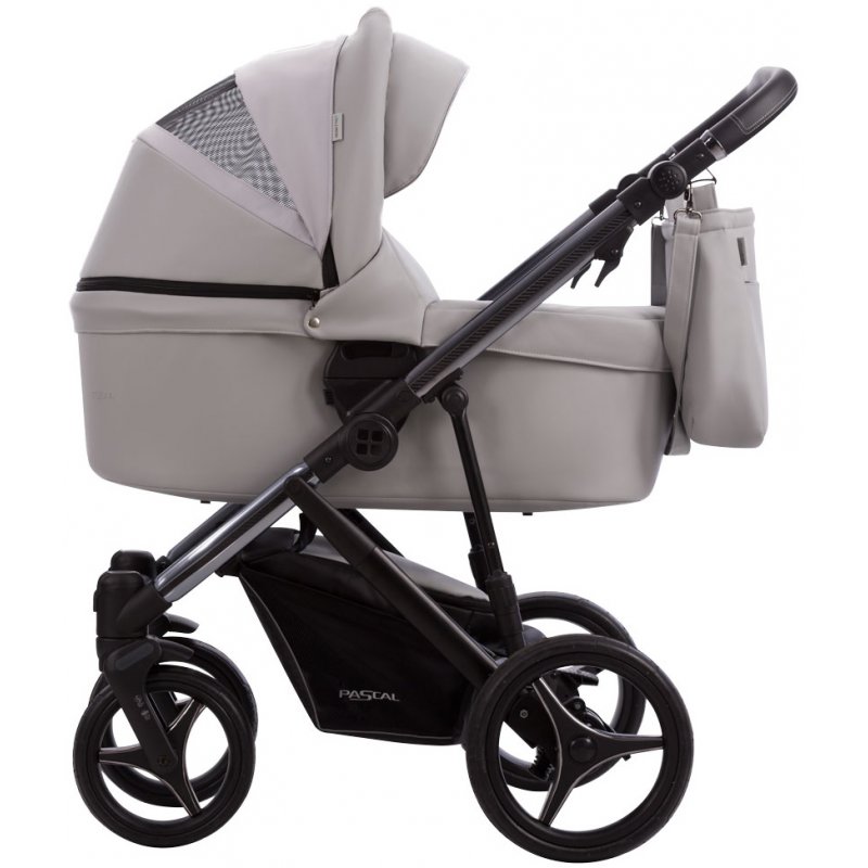 Универсальная коляска 2 в 1 Bebetto Pascal Premium