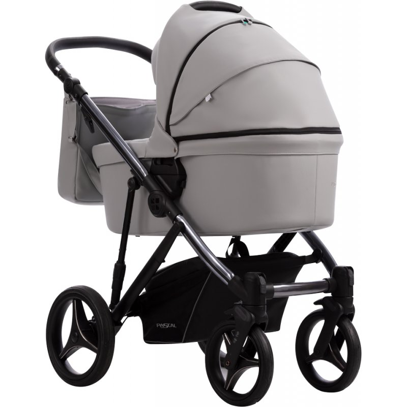 Универсальная коляска 2 в 1 Bebetto Pascal Premium