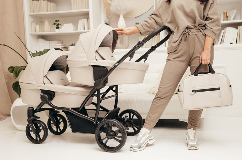 Универсальная коляска 2 в 1 для двойни Bebetto B 42