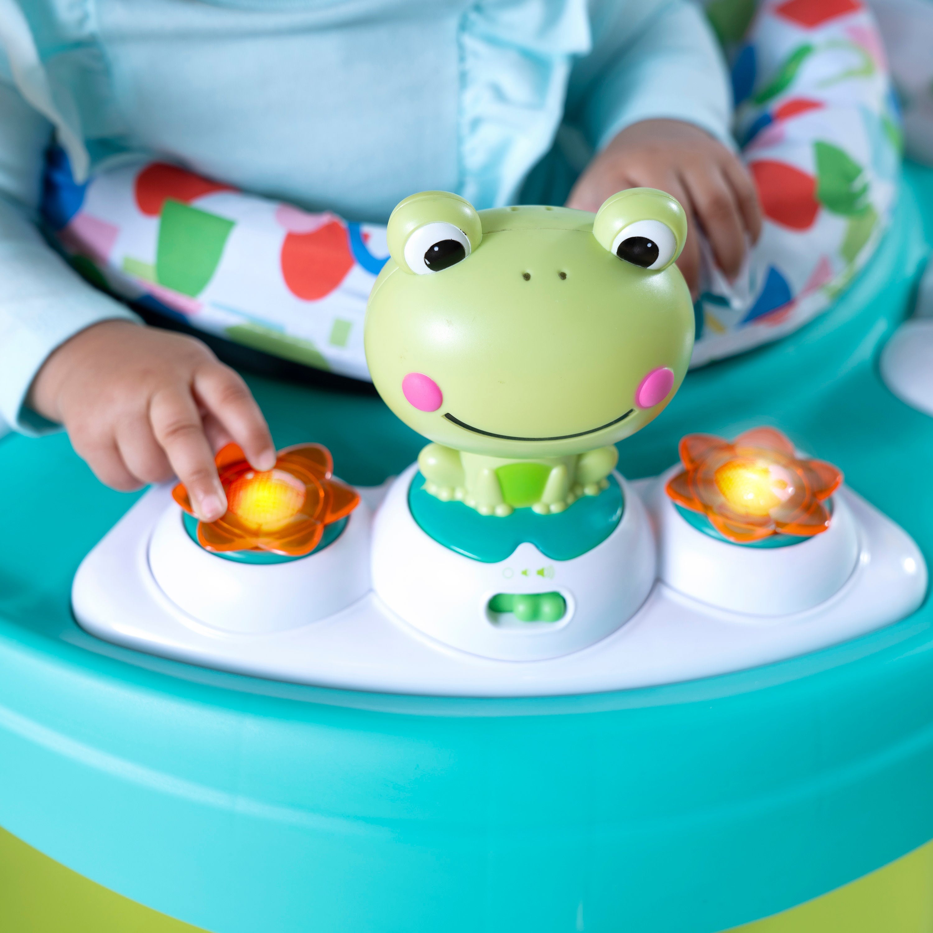 Игровой столик-прыгунки Bright Starts Bounce Baby Playful Pond, 74451115651