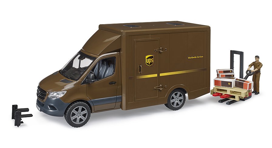 Игровой набор BRUDER Автомобиль MB Sprinter курьер UPS с фигуркой и аксессуарами 1:16, 02678