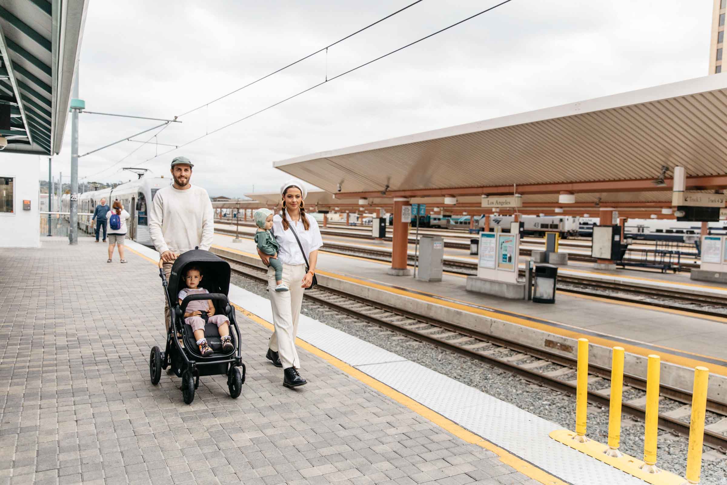 Прогулочная коляска Bumbleride Era