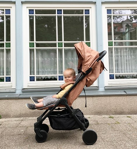 Прогулочная коляска Elodie Mondo