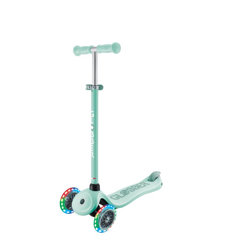 3-колесный самокат Globber Go up sporty с подсветкой колес