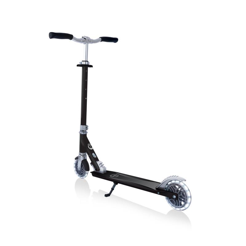 2-колесный самокат Globber Flow element lights с подсветкой колес