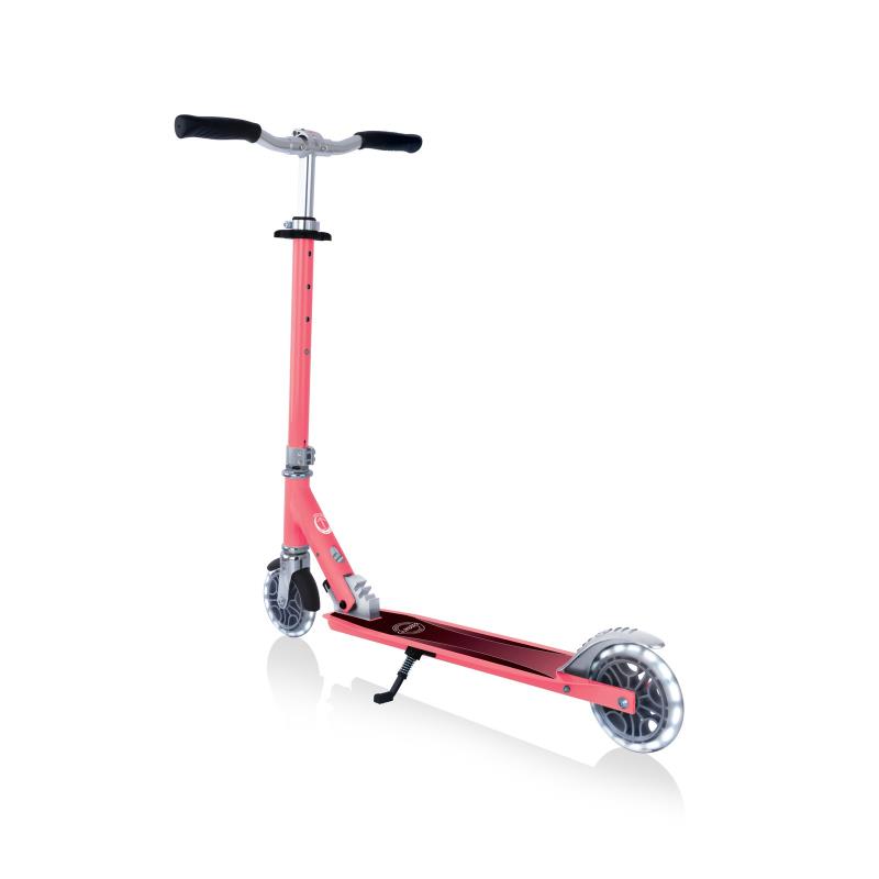 2-колесный самокат Globber Flow element lights с подсветкой колес