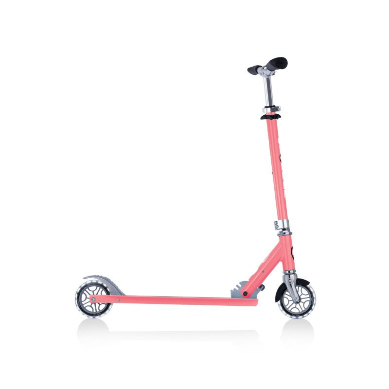 2-колесный самокат Globber Flow element lights с подсветкой колес