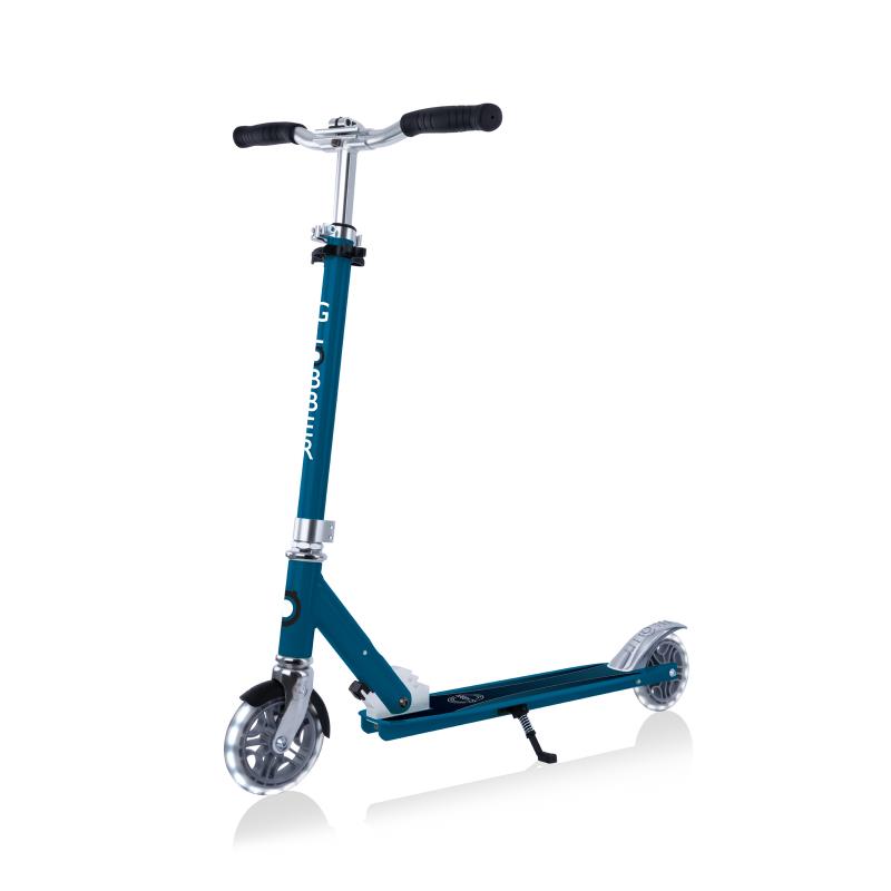 2-колесный самокат Globber Flow element lights с подсветкой колес