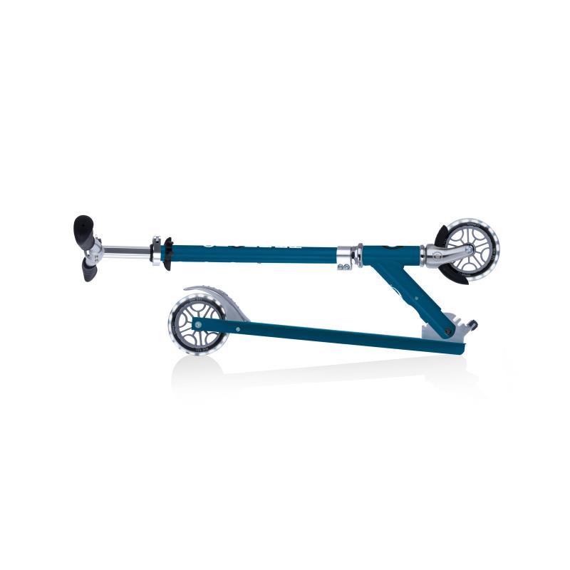 2-колесный самокат Globber Flow element lights с подсветкой колес