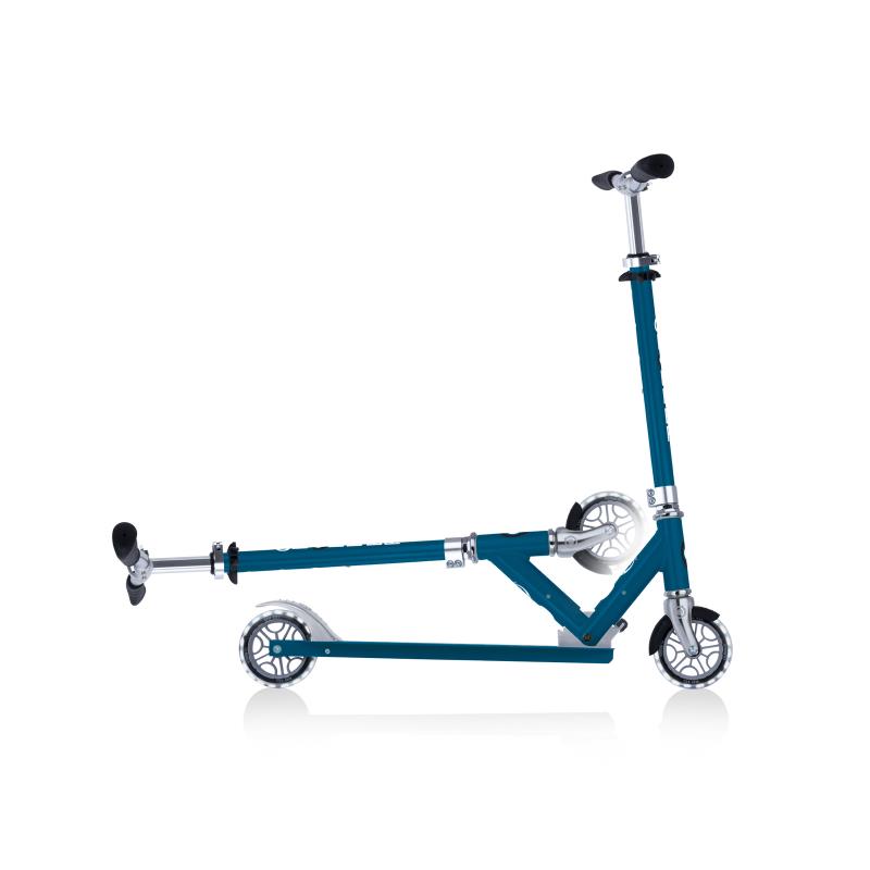 2-колесный самокат Globber Flow element lights с подсветкой колес