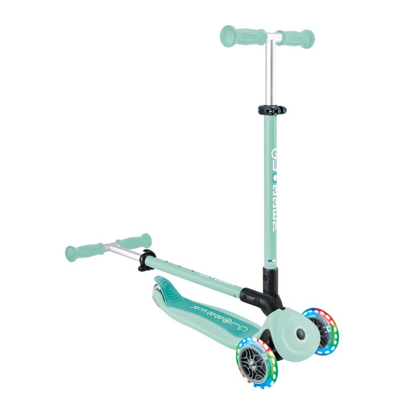 3-колесный самокат Globber Go up active с подсветкой колес