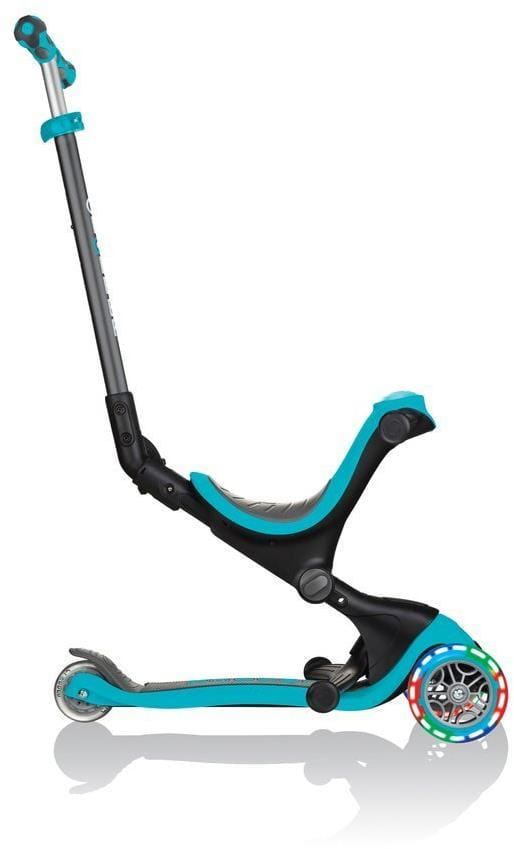Детский 3-колесный самокат 3 в 1 Globber Go-up deluxe fantasy lights с сиденьем и родительской ручкой, 646