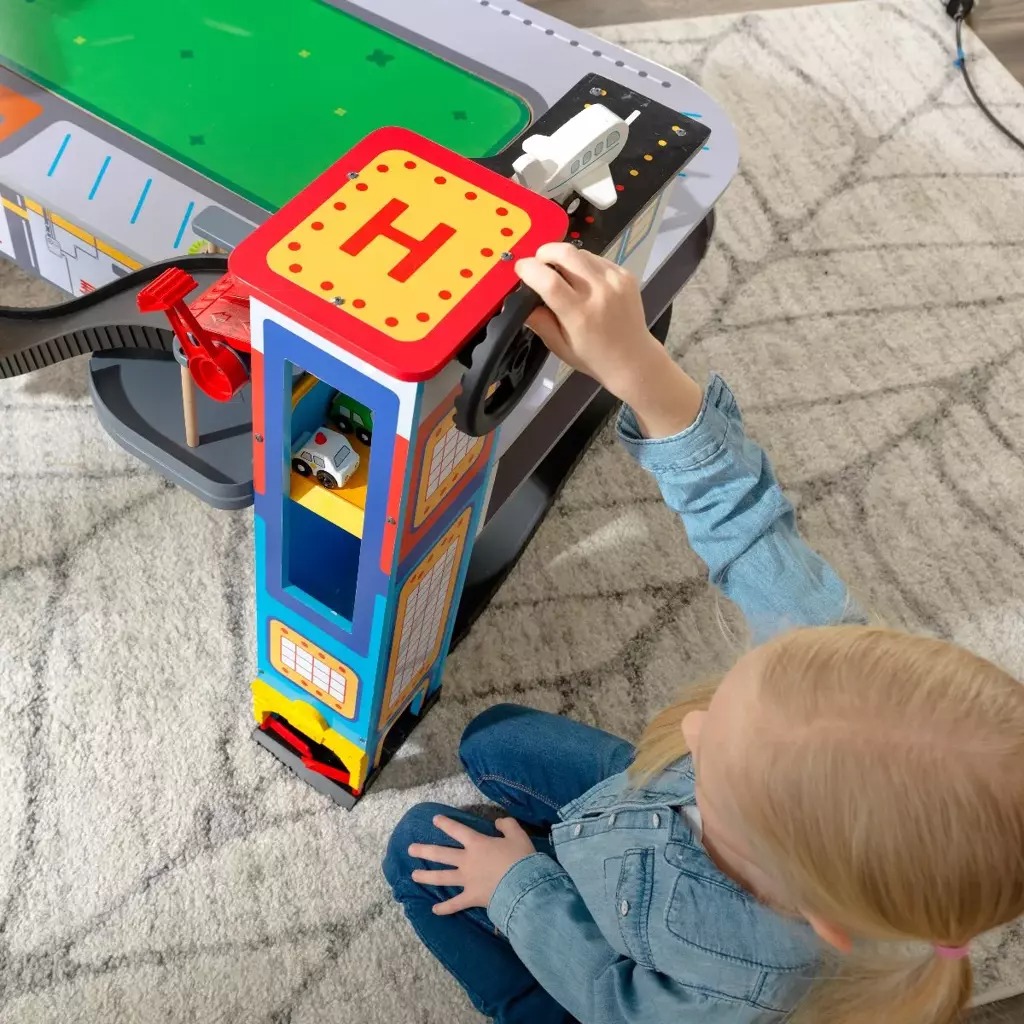 Игровой набор KidKraft гоночный трек Freeway Frenzy, совместимый с LEGO, KK18033