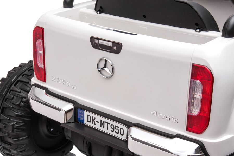 Электромобиль LeanToys Mercedes DK-MT950 4x4 2х12 В