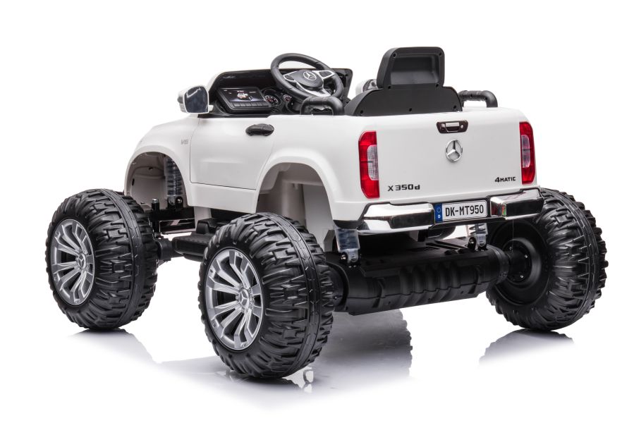 Электромобиль LeanToys Mercedes DK-MT950 4x4 2х12 В
