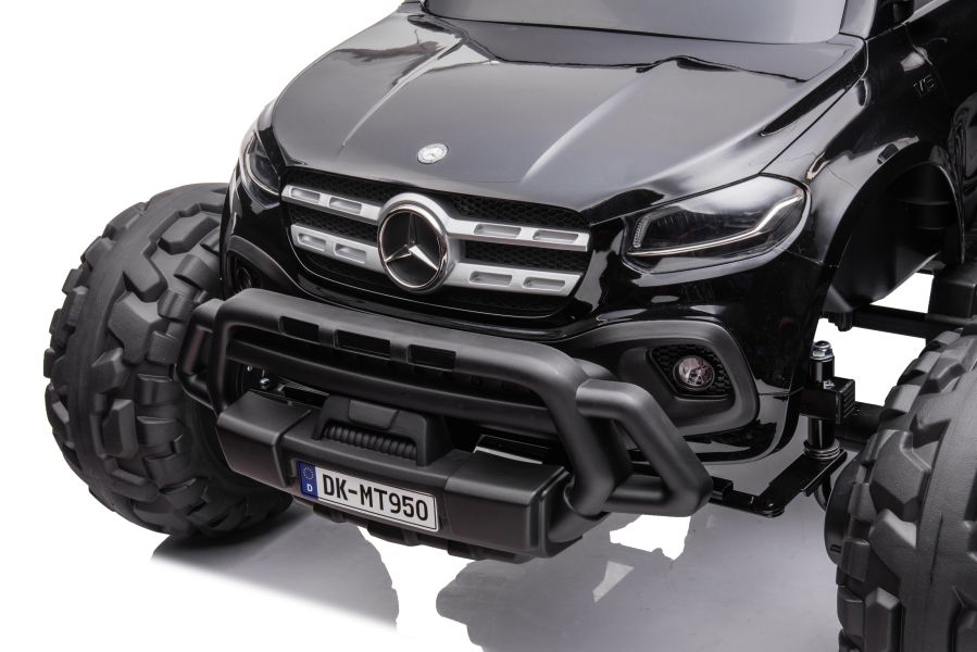 Электромобиль LeanToys Mercedes DK-MT950 4x4 лакированный 2х12 В