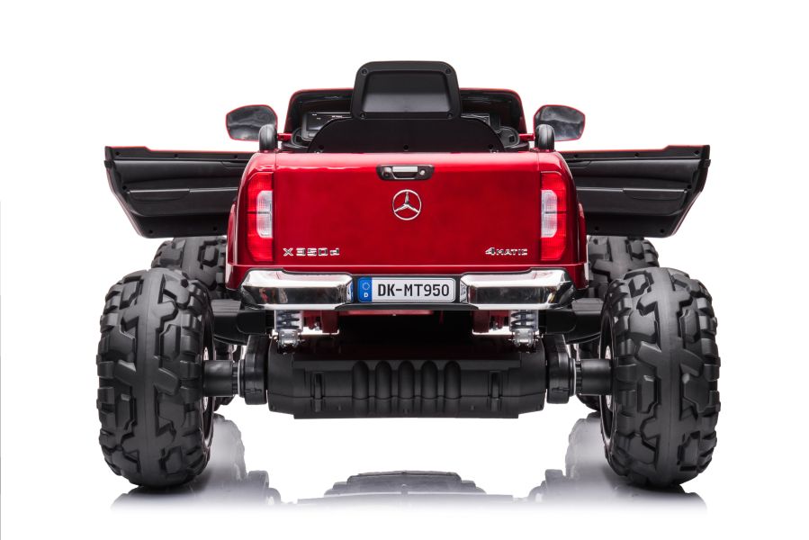 Электромобиль LeanToys Mercedes DK-MT950 4x4 лакированный 2х12 В