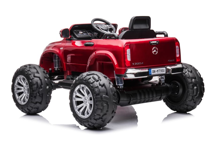 Электромобиль LeanToys Mercedes DK-MT950 4x4 лакированный 2х12 В
