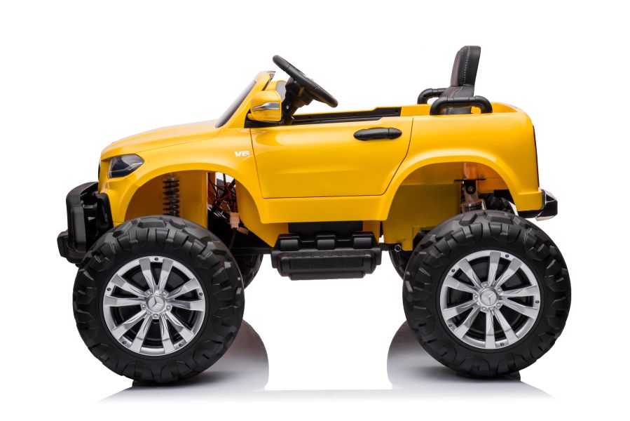 Электромобиль LeanToys Mercedes DK-MT950 4x4 лакированный 2х12 В