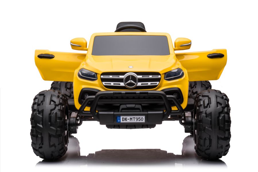 Электромобиль LeanToys Mercedes DK-MT950 4x4 лакированный 2х12 В