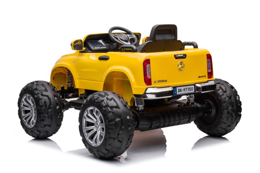 Электромобиль LeanToys Mercedes DK-MT950 4x4 лакированный 2х12 В