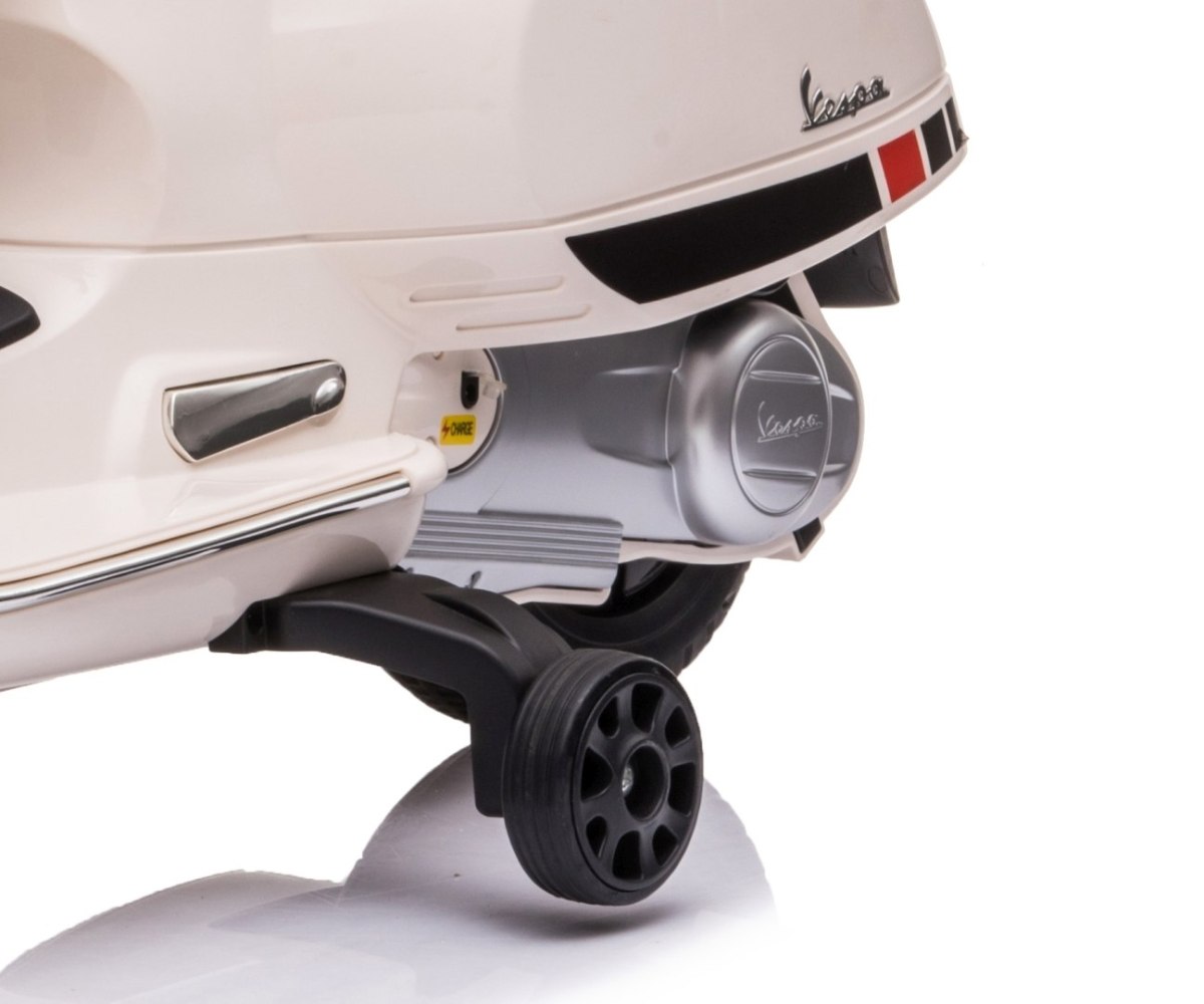 Электромобиль-мопед Milly Mally Vespa GTS Super 2х6 В