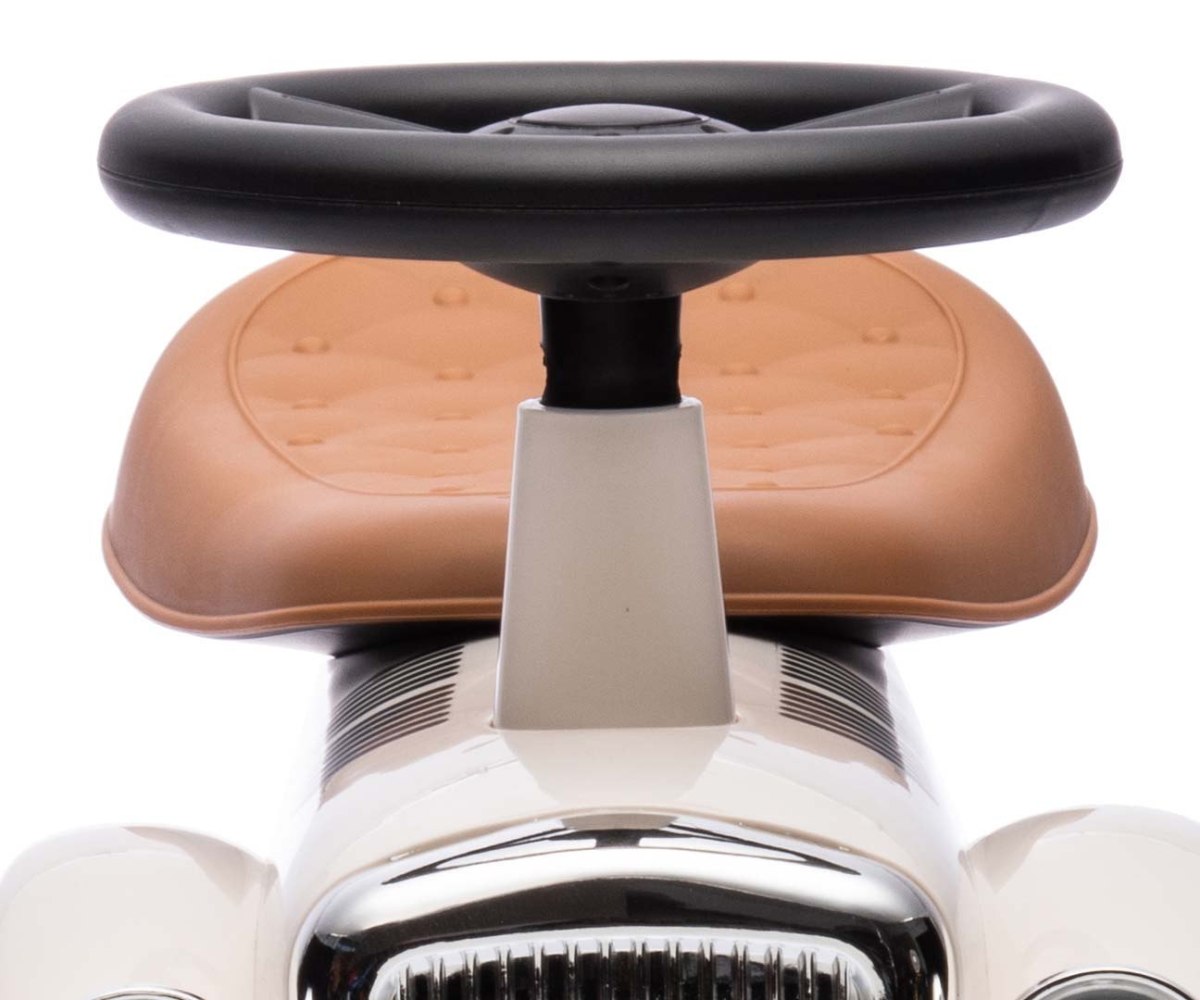 Машинка-толокар Milly Mally Royce