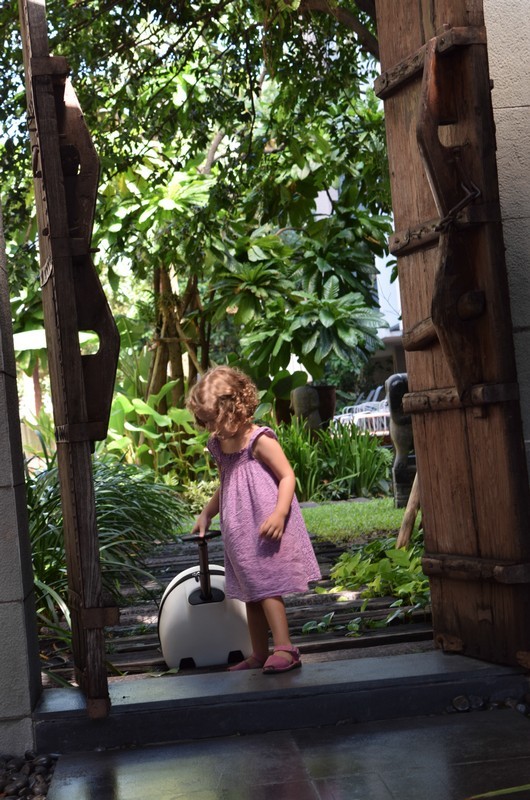 Детский чемоданчик Mima OVI