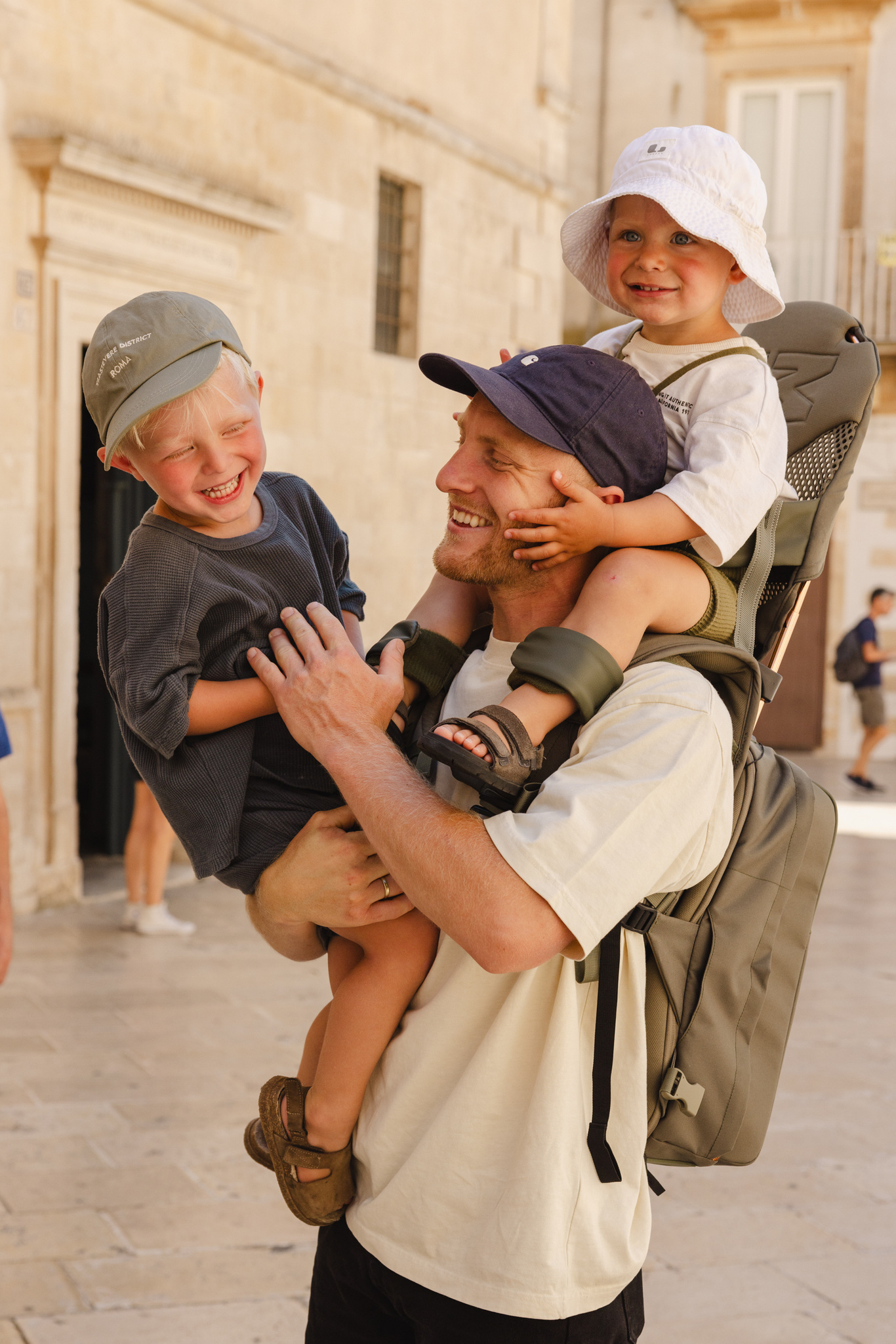 Рюкзак-переноска MiniMeis G5