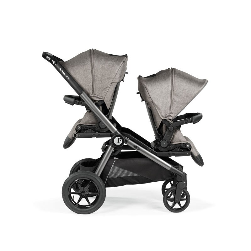 Прогулочная коляска для двойни с надувными колесами Peg-Perego GT4
