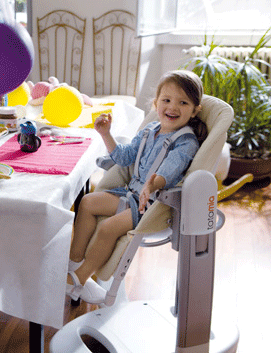 Стульчик для кормления Peg-Perego Tatamia Follow Me